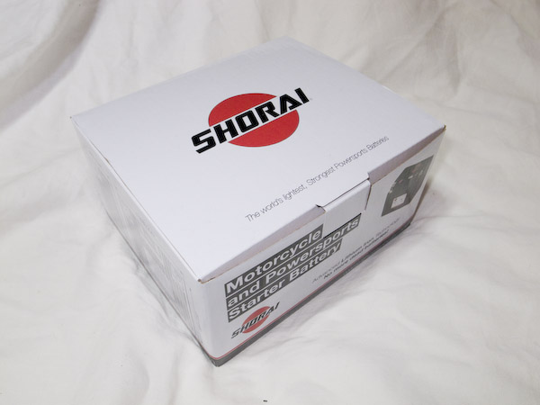 SHORAIのリフェバッテリーの箱