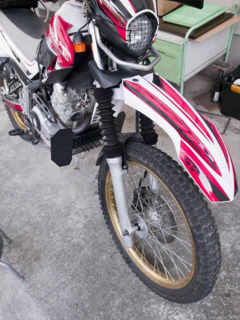 YAMAHA XT250X セロー250 Fフォークガード カーボン柄 新品 - パーツ